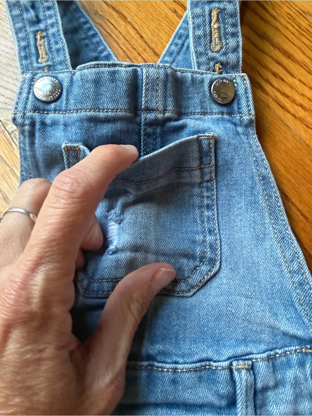 Old Navy Toddler Girls Denim Overalls Cuffed Crop Distressed Size 3T